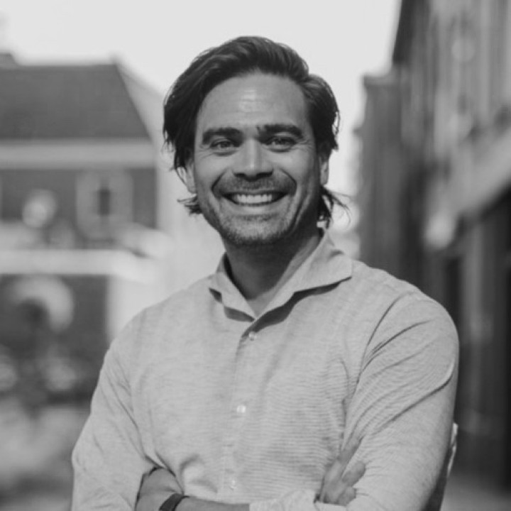 Even doorademen met Joeri